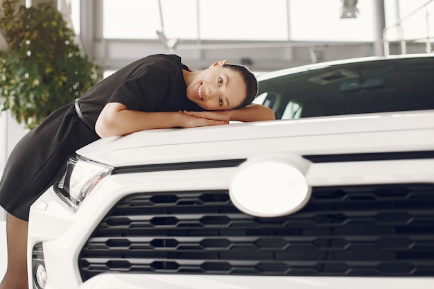 Обзор доступных моторов и трансмиссий в разных моделях