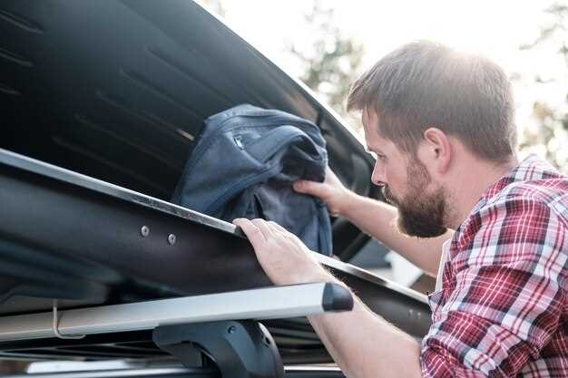 Демонтаж петель и фиксаторов крышки