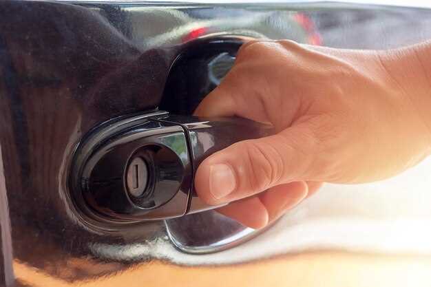 Очистка и проверка состояния отверстий и крепежных элементов