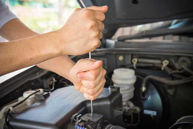 Процесс замены болта на кардане Газели