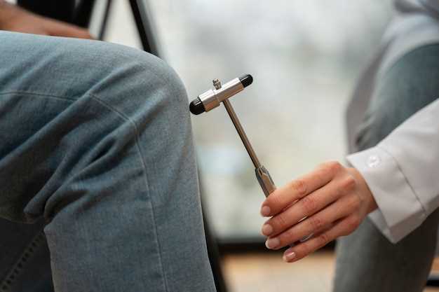 Пошаговая замена резинки заднего дворника на Ford Focus 2