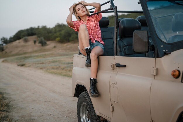 Место в линейке Ленд Ровер и конкуренты в 1990-х