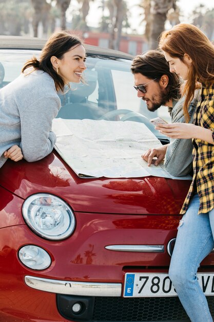 Где искать сервисные центры и тематические сообщества автолюбителей