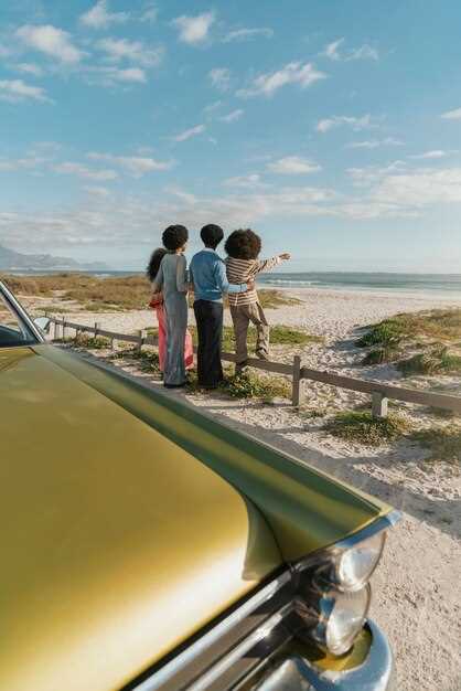 Первое поколение (1997–2002): внедрение полного привода и просторный дизайн