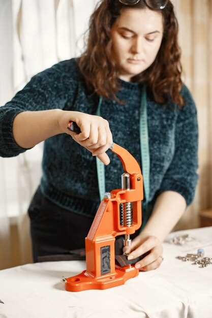 Отключение аккумулятора и снятие пластиковой облицовки