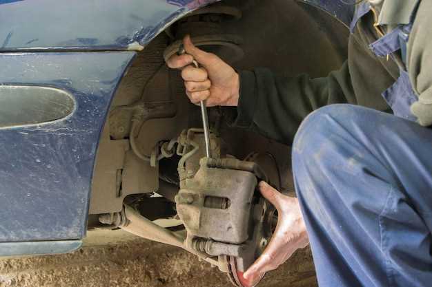 Подготовка к замене наружного ШРУСа на Dodge Caravan