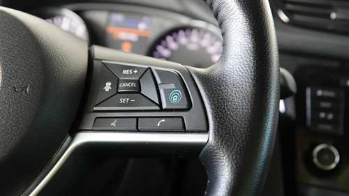 nissan-razrabotal-sobstvennij-avtopilot