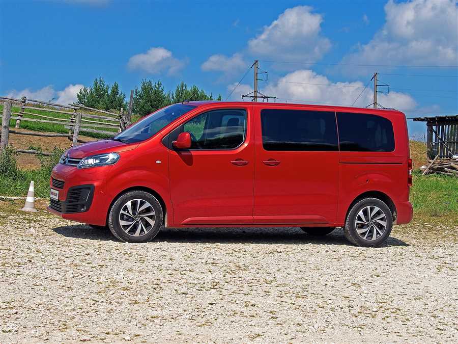miniven-sitroen-spejs-turer-09nefsya
