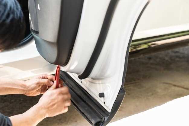 kak-legko-snyat-obshivku-bagazhnika-nissan-x-trail-t31-poshagovaya-instru
